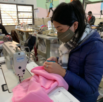 Curso gratuito de operador de máquina textil en Salta