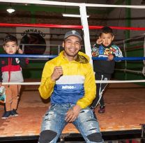 La historia del boxeador salteño que cría solo a su hijo desde que tenía 8 meses