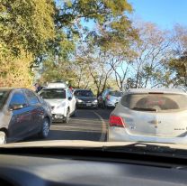 Turistas colmaron el Cerro San Bernardo y hay filas interminables para subir