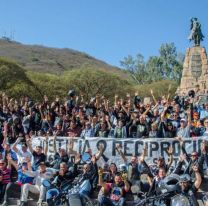 Caravana en repudio por el caso de "abandono y muerte" del motociclista salteño en Bolivia