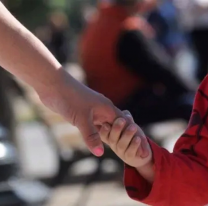 Más de 250 menores esperan ser adoptados en Salta: porqué a veces demora