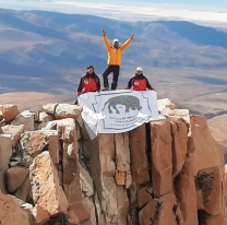 Es de San Antonio de los Cobres, tiene una escuela de montaña para chicos y se prepara para ascender al Himalaya