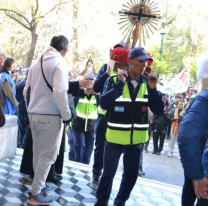 Más de 1.500 policías peregrinaron hacia la Catedral para renovar su pacto de fe