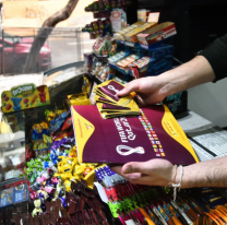 Un colegio de Salta prohibi&oacute; que sus alumnos lleven el &aacute;lbum del Mundial de Qatar por un ins&oacute;lito motivo