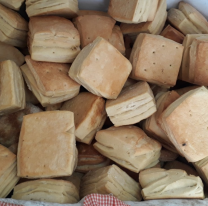 Porteño llegó a Salta, descubrió las tortillas y abrió un polémico debate: "¿Cómo le dicen a esto?"