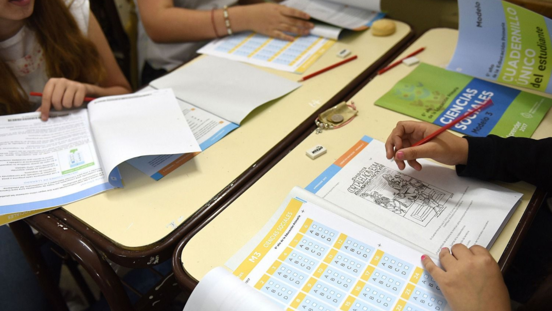 Se toman las pruebas Aprender 2022