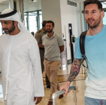 Messi lleg&oacute; a Abu Dhabi y se sum&oacute; a la Selecci&oacute;n argentina