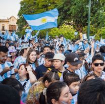 Alberto firm&oacute; el decreto: feriado el d&iacute;a viernes por el partido de la selecci&oacute;n