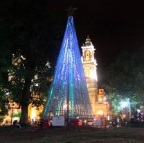 El jueves se encenderá el árbol de Navidad en plaza 9 de Julio