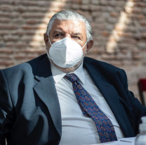 Juan José Esteban renunció al Ministerio de Salud Pública