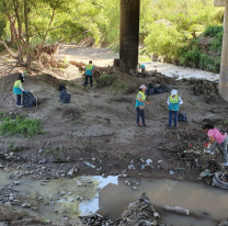 Se llevó adelante una jornada de limpieza en el río Arenales