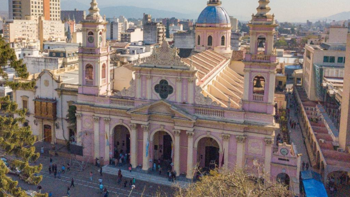 Estos serán los horarios de las misas por Navidad en la Catedral