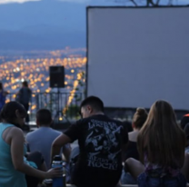 Mañana vuelve el "Cine bajo las Estrellas" en la cima del Cerro San Bernardo