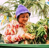 En qué oreja se coloca la albahaca según el estado civil en Carnaval