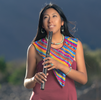 Micaela Chauque presenta "20 A&ntilde;os con los vientos andinos" en la Usina Cultural