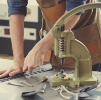 Cursos gratuitos de marroquinería y cerámica en los barrios de Salta