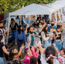 Feria de emprendedores e intervenciones artísticas en la Usina Cultural