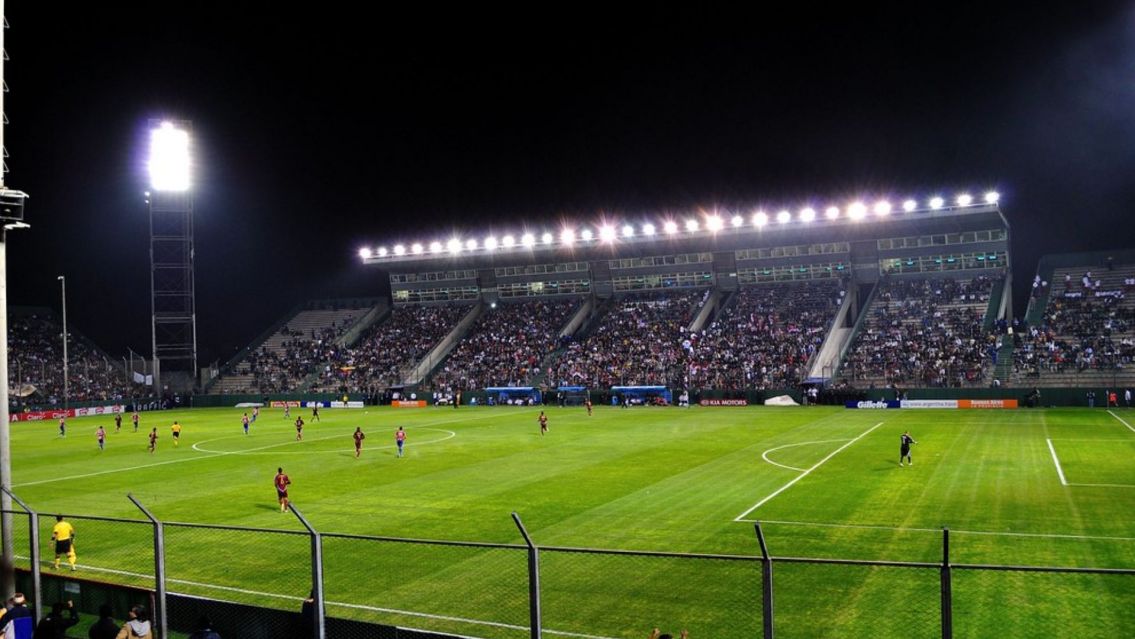 La FIFA llega a Salta para inspeccionar el Martearena