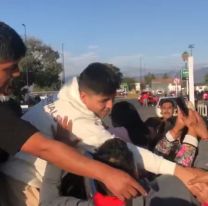 Lleg&oacute; Antonio y se emocion&oacute; con la multitud que lo recibi&oacute;