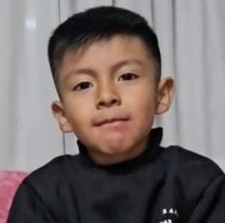 Conocé a Gero, el salteño que con tan sólo 6 años deslumbra por su talento al cantar y tocar el ukelele