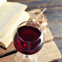 Se viene una nueva edición de Libros y Vinos en el Mercado Artesanal de Salta