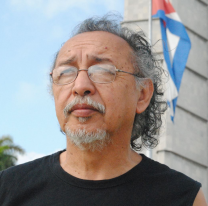 Poeta salteño representará al país en la Feria Internacional "Esteros"