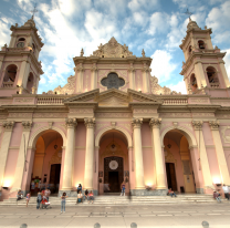 La catedral de Salta llama a una jornada de ayuno y oración por la patria
