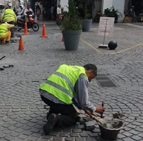 Renovación urbana del Casco Histórico: realizan tareas de bacheo y arreglo de calzada 