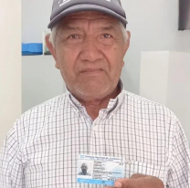 Aprendió a leer y escribir para poder obtener su licencia de conducir