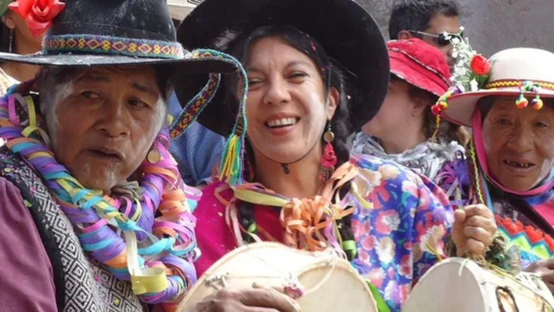 Rosario de Lerma celebra el Jueves de comadres a lo grande con el show de La T y la M