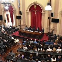 Gustavo S&aacute;enz confirm&oacute; que la Provincia se har&aacute; cargo del incentivo docente