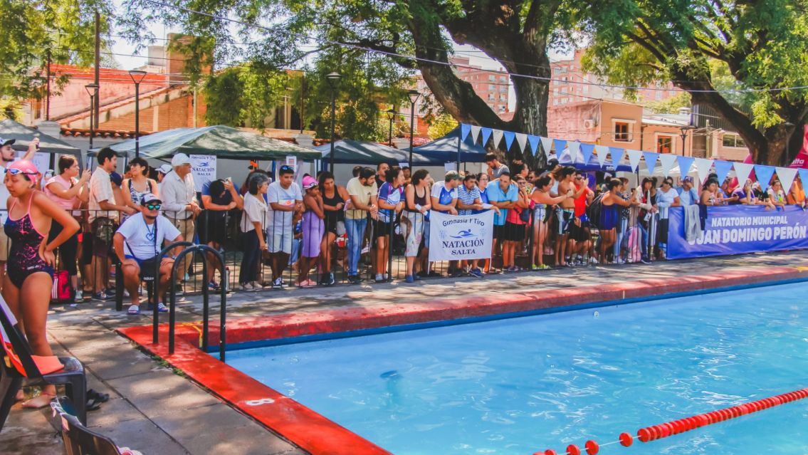 Más de dos mil salteños estuvieron presentes en la Copa Municipal de Natación