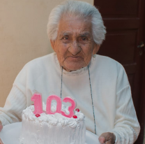 Abuela salteña cumplió 103 años y celebró con sus vecinos
