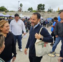Más de 20 mil personas visitaron "El mercado en tu barrio" en plaza España