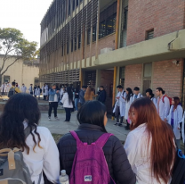 Realizarán un abrazo simbólico en la Universidad Nacional de Salta