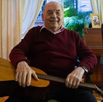 Hoy cumpliría 93 años el Chalchalero Juan Carlos Saravia