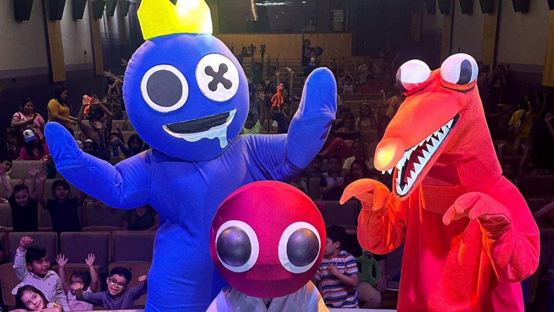 Furor en las vacaciones de invierno: Roblox presenta "Amigos Arcoiris"