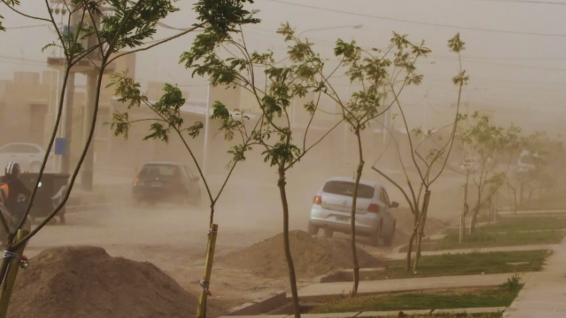 Tiempo en Salta: hay alerta máxima por la llegada de viento zonda a Salta