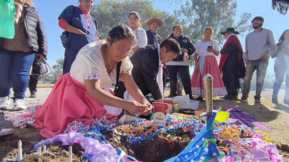 La ciudad se prepara para celebrar el tradicional Convite a la Pachamama