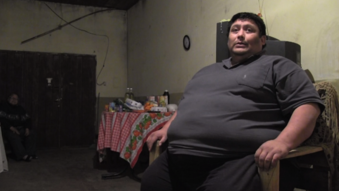 Salteño pesa 220 kilos y pide ayuda para poder hacer su tratamiento en Buenos Aires