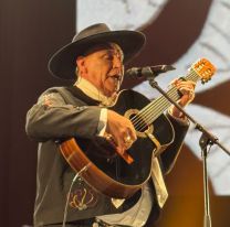 El Chaqueño Palavecino celebró 40 Años de música con una noche histórica en el Movistar Arena