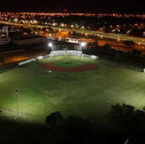 Puesta en valor de la cancha de b&eacute;isbol del Parque del Bicentenario