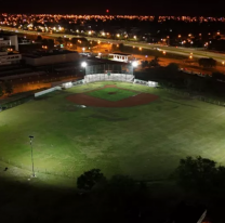 Salta inaugura una cancha de Béisbol de primer nivel en el Parque del Bicentenario