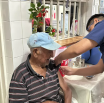 Se pide a la población objetivo a vacunarse contra el neumococo