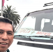 Francisco Vacazur, el cura salteño que lleva fe por todo el país con su "Capilla móvil"
