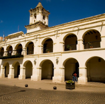 El Cabildo se viste de historia para celebrar el 25 de Mayo con una visita guiada