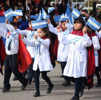 Hoy se tomará promesa de fidelidad a la bandera a los alumnos de 4 grado en la Plaza 9 de Julio