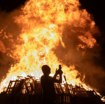 Fuego, magia y tradición: esta noche se celebra la Noche de San Juan