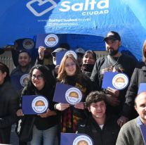 El municipio reconoci&oacute; a 25 locales con el sello de la "Aut&eacute;ntica Empanada Salte&ntilde;a"