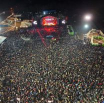 ¡Éxito total! Una multitud copó la primera noche del 40º Festival del Tamal en Chicoana